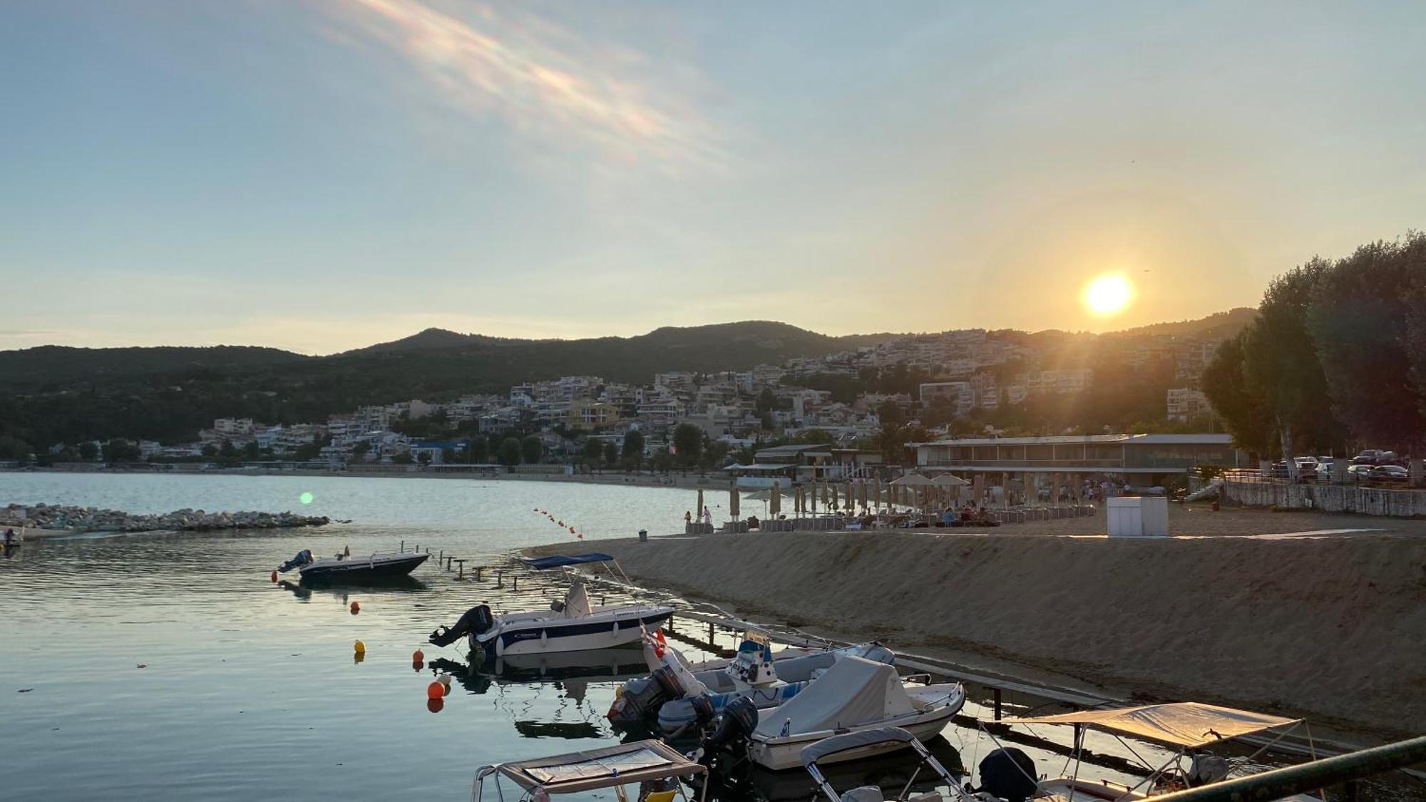 Teo Apartments Luxury Ll Kavala Esterno foto