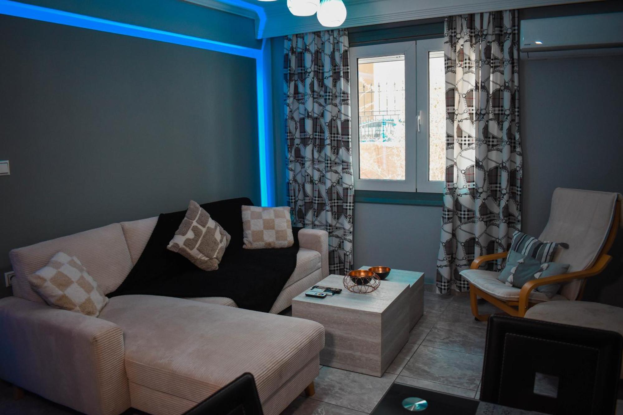 Teo Apartments Luxury Ll Kavala Esterno foto